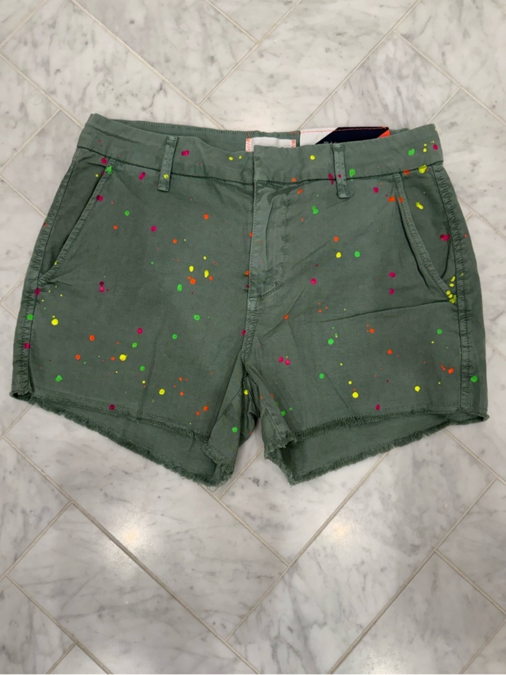 Sundry NEW Army green splatter paint Raw Hem flat front trouser Shorts size 27